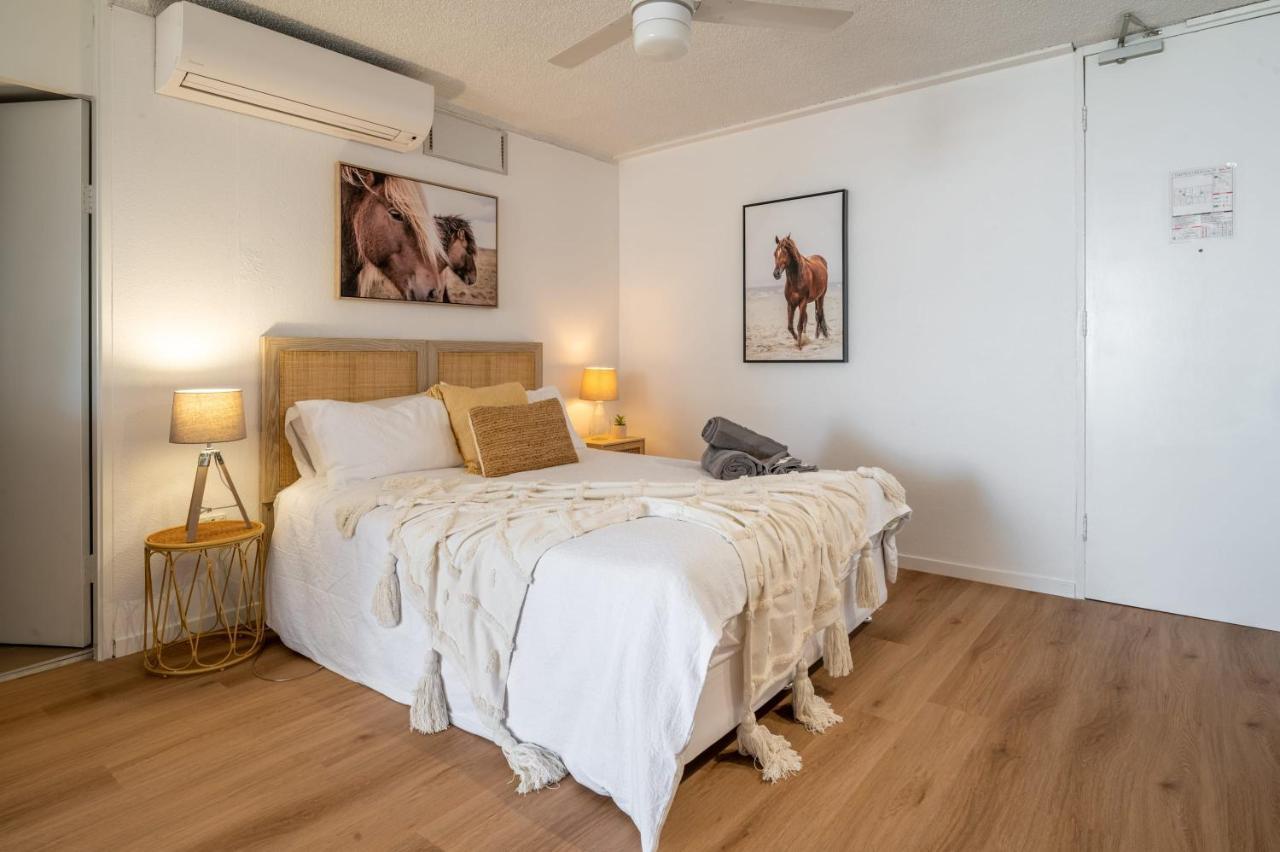 Stunning 1br Unit Opposite Surfers Paradise Apartment
